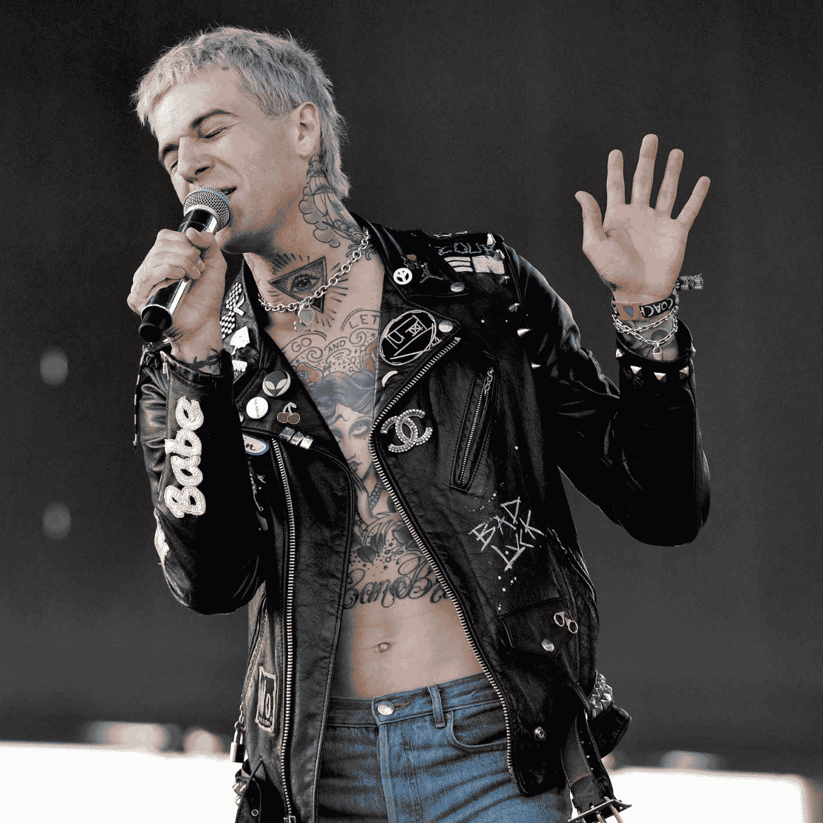 Jesse Rutherford portréja